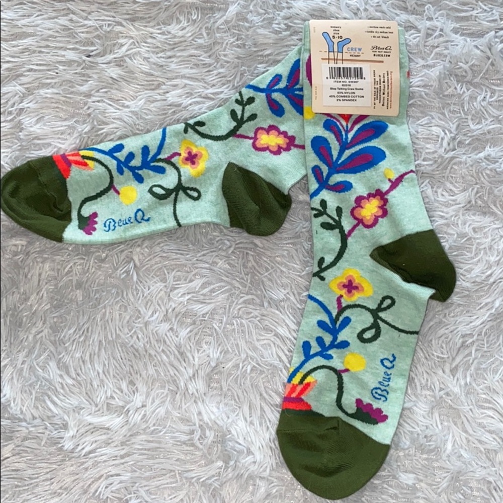 Socks - Picture 3 of 4